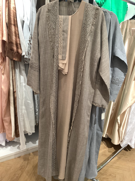 Sidraa 3 Piece w/ Embroidery