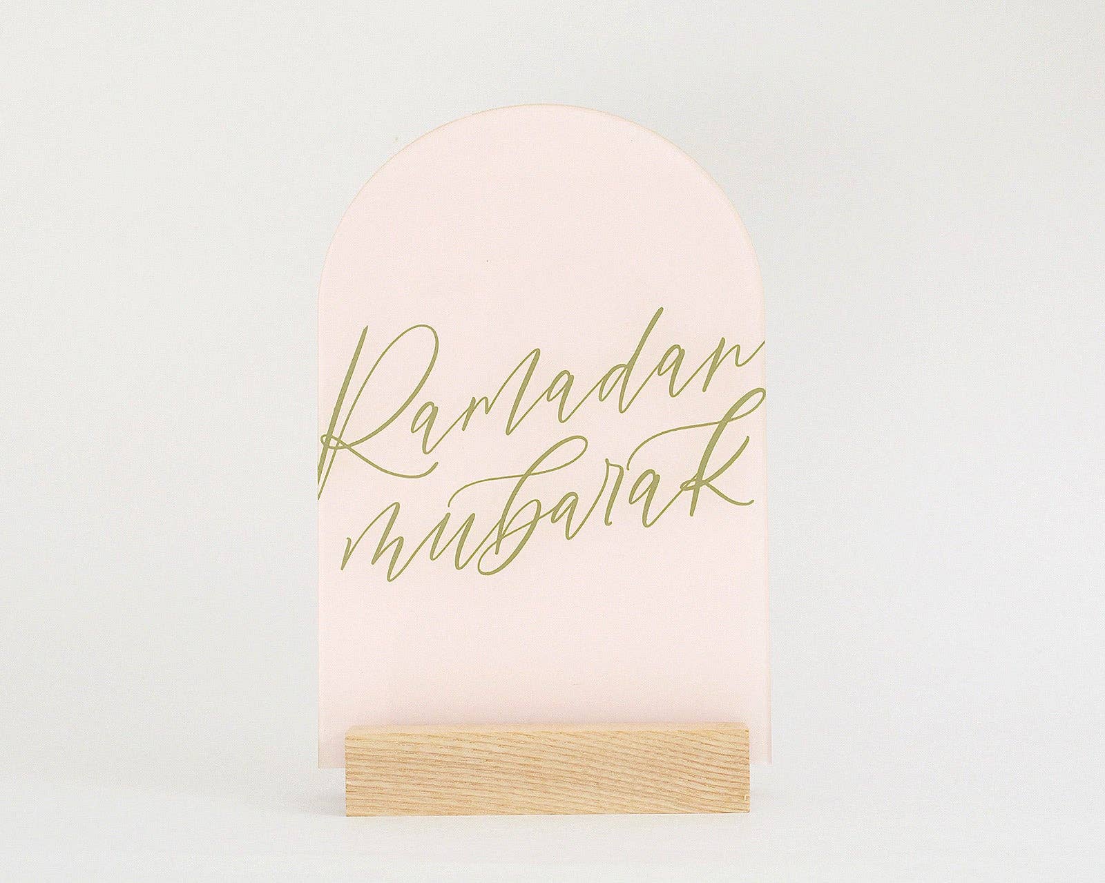 Luna Ramadan Mubarak acrylic decor