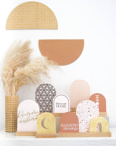 Luna Ramadan Mubarak acrylic decor