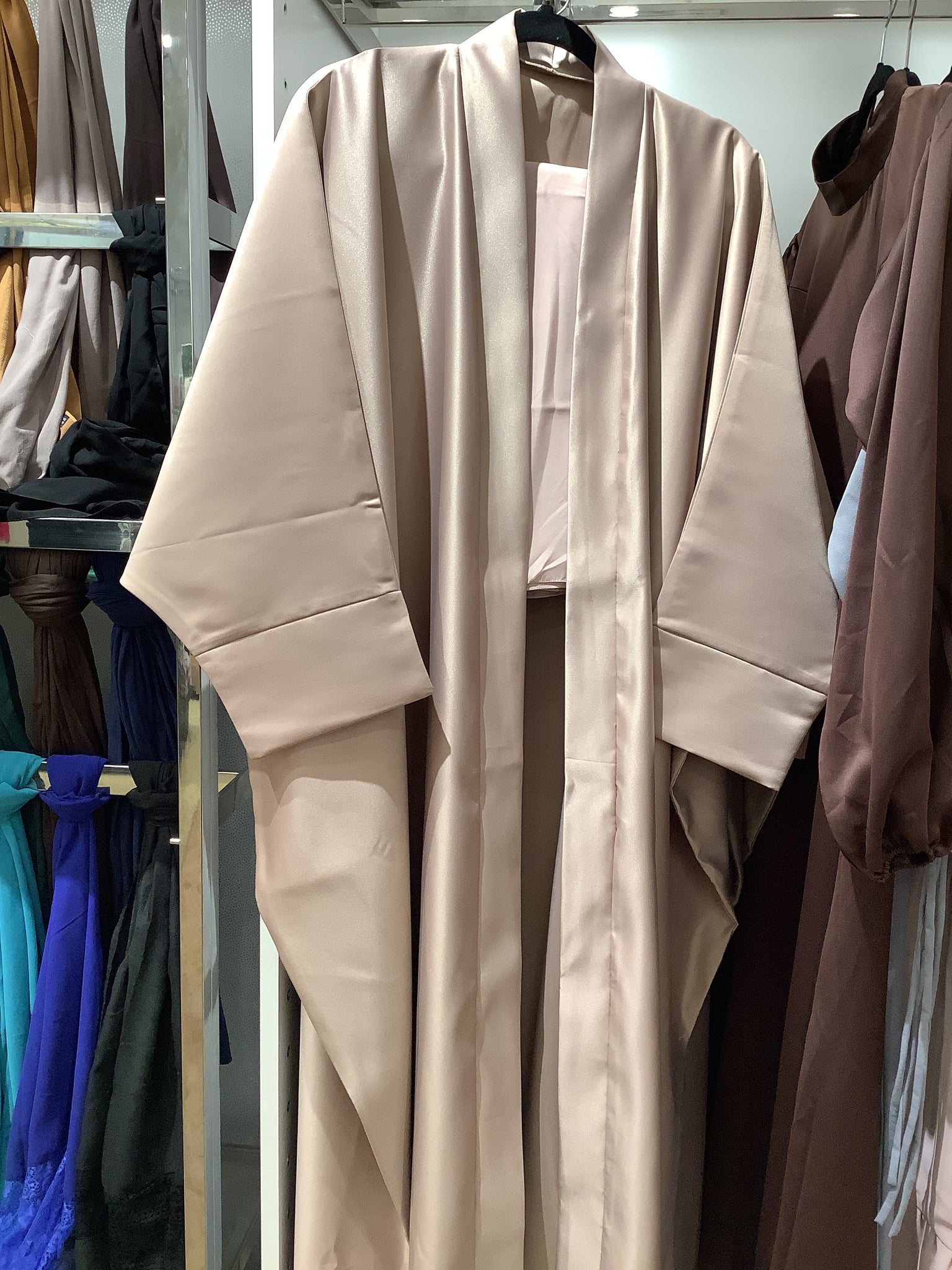 Champagne Kimonos