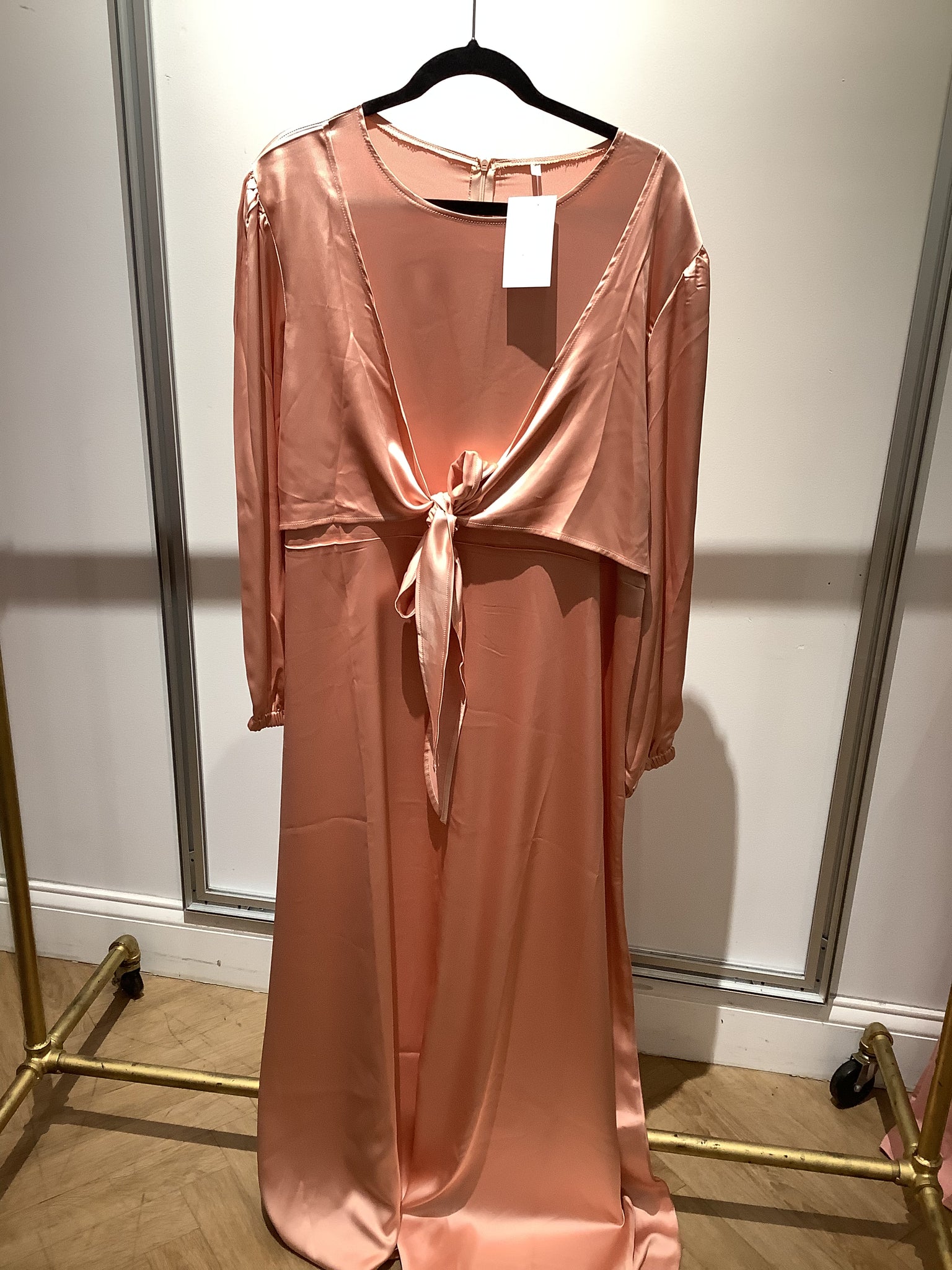 The Ummah Satin Abaya W/ Tie front