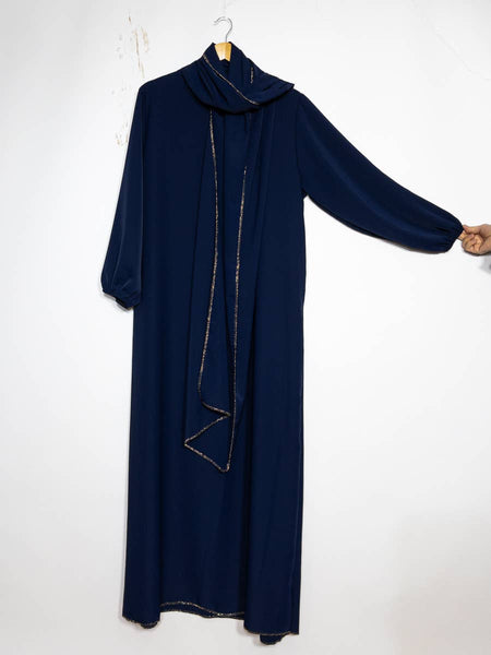 Medina silk abaya for women ref:2338pkdr: Black