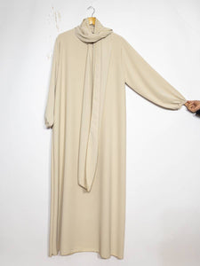 Medina silk abaya for women ref:2338pkdr: Beige
